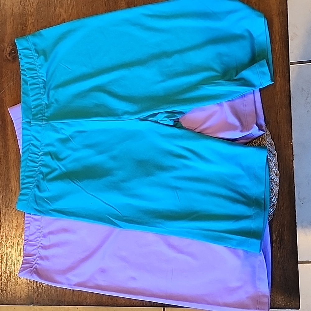 Zenana Shorts Only size Large NEW - Picture 2 of 3